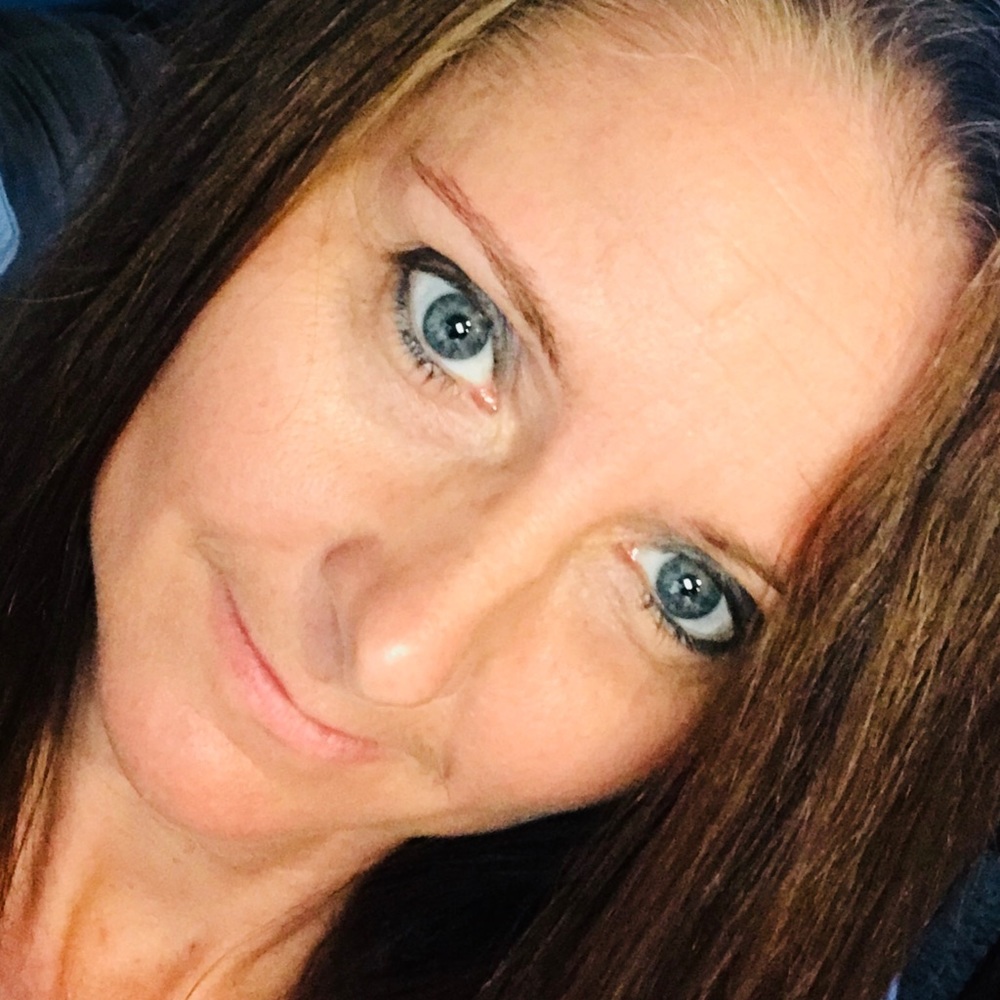 Meet your Posher, Danette